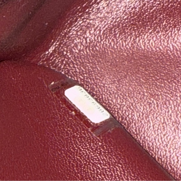 Chanel black caviar maxi flap - full set like new 2019 - Picture 6 of 16